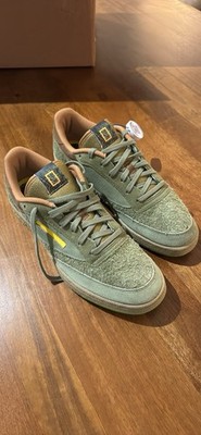 Men s Reeboks, National Geographic Shoes! Size 10.5, New In Box   
