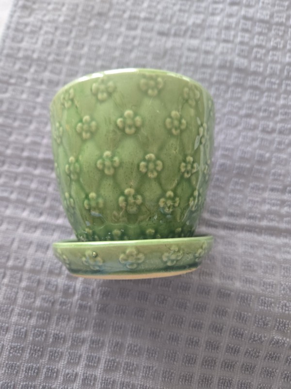 Vintage Shawnee Flower Pot W/Attached Saucer  Green Quilted Daisy  USA 454 EUC