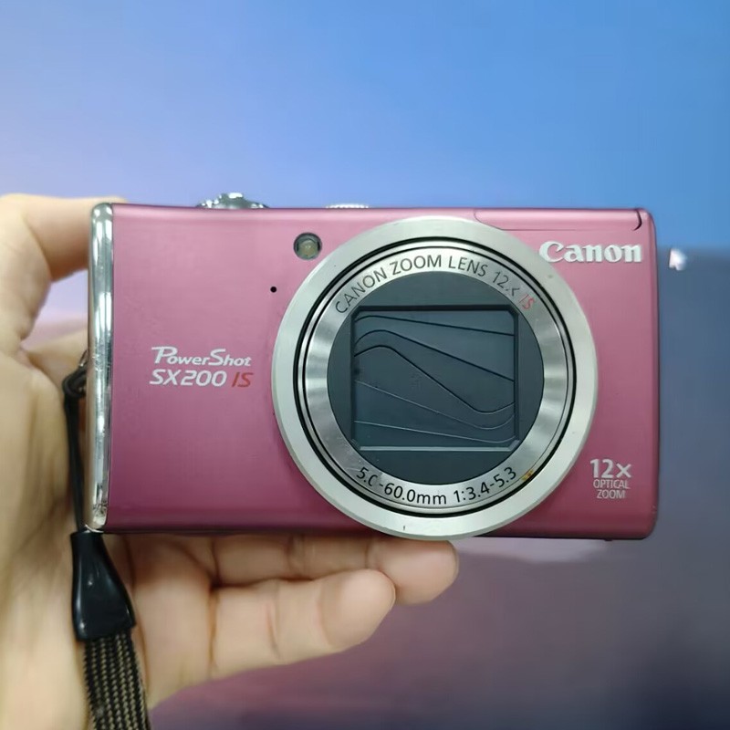 Canon PowerShot SX200 IS 12.1MP Compact 12x Optical Zoom Digital