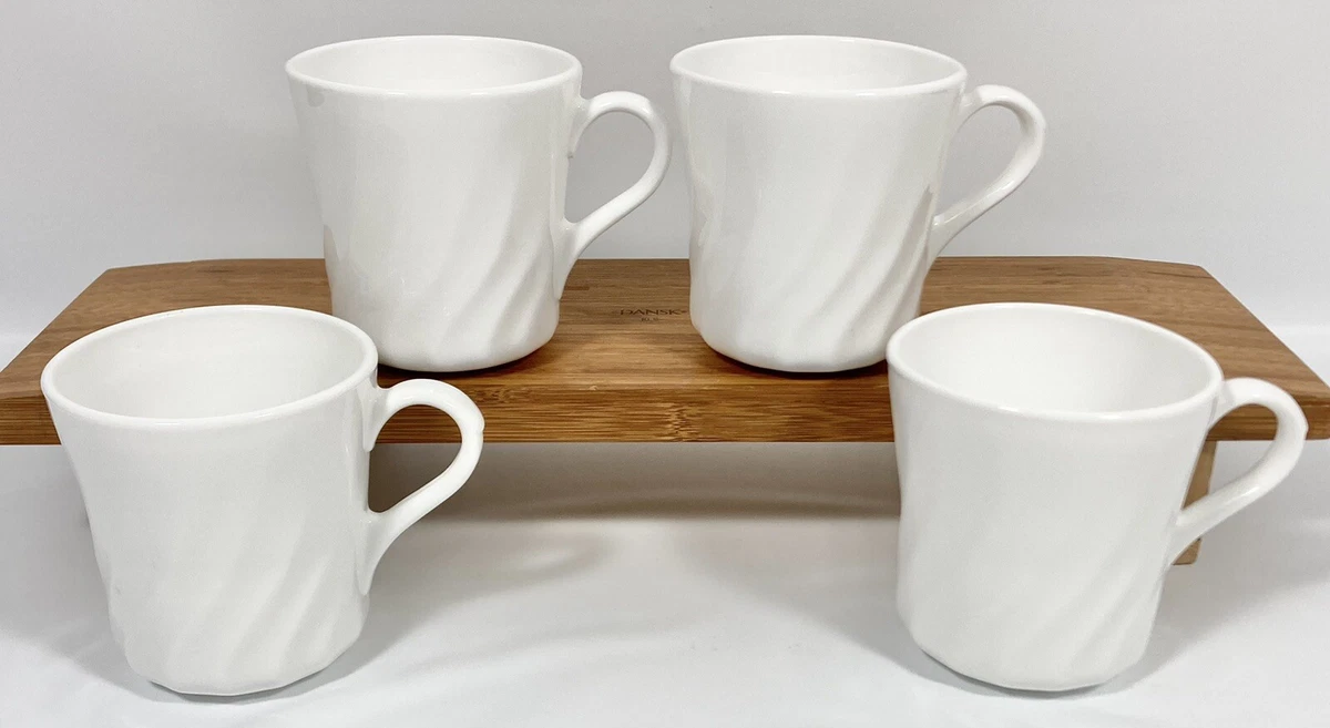 Corelle top white cups