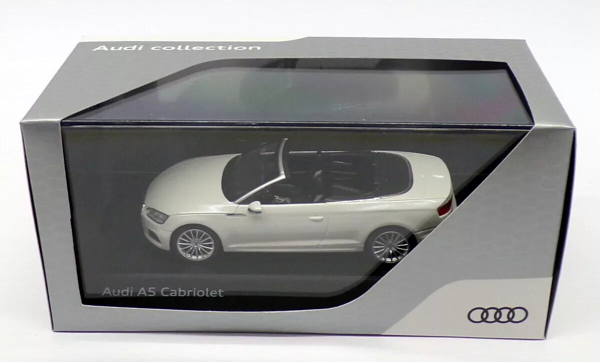 Audi A5 Cabriolet Spark 1/43 idée cadeau idéal pour collectionneur