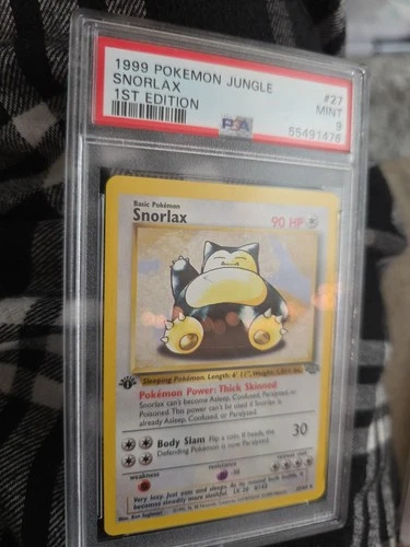 (NOT HOLOGRAPHIC) 1999 1st Edition Jungle Set Snorlax 27/64 PSA 9
