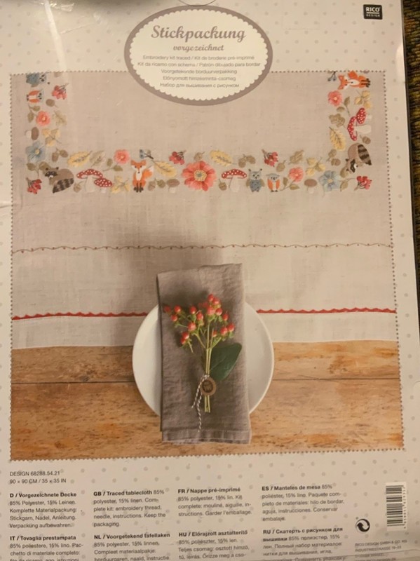 Embroidery Kit - Forest Animals - Table Linen