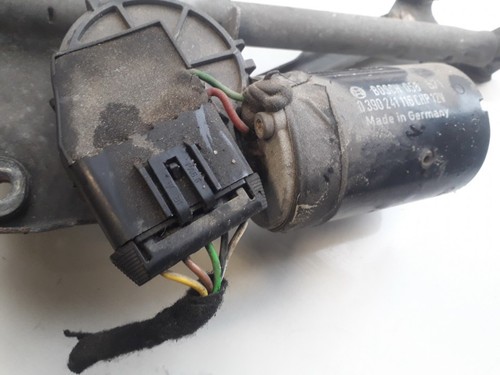 0390241116 vorne Scheibenwischermotor Teilenummer 058571 Opel Vec DE676449-45