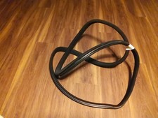 Mercedes W211 Türdichtung Gummi A2116970151 Hinten Links Mercedes W211 Türdichtung Gummi A2116970151 Hinten Links