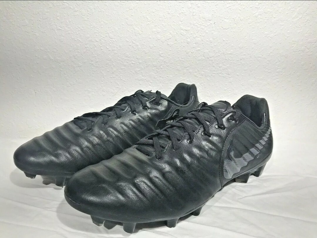 nike tiempo legend size 11.5