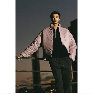 Urban Outfitters Standard Cloth Channeless Puffer Coat Mens XL