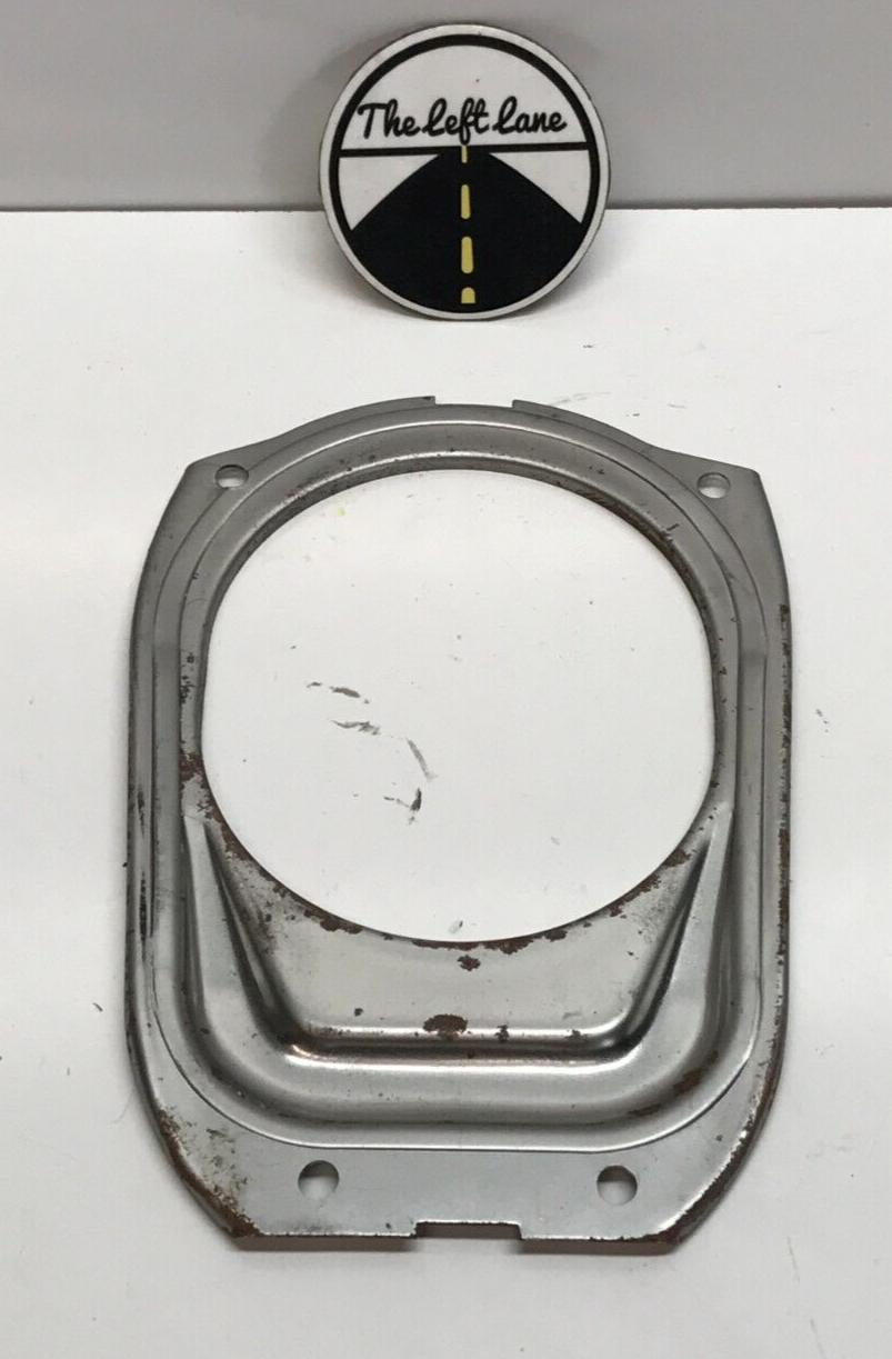 1984 1989 Nissan 300ZX Z31 Manual Transmission Shifter Boot Bracket