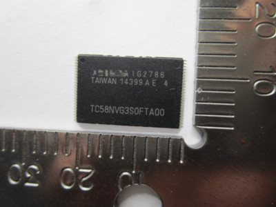 1x TC58NVG3SOFTA00 TC58NVG3S0FTAO0 TC58NVG3S0FTA0O TC58NVG3S0FTA00 TSOP48 IC
