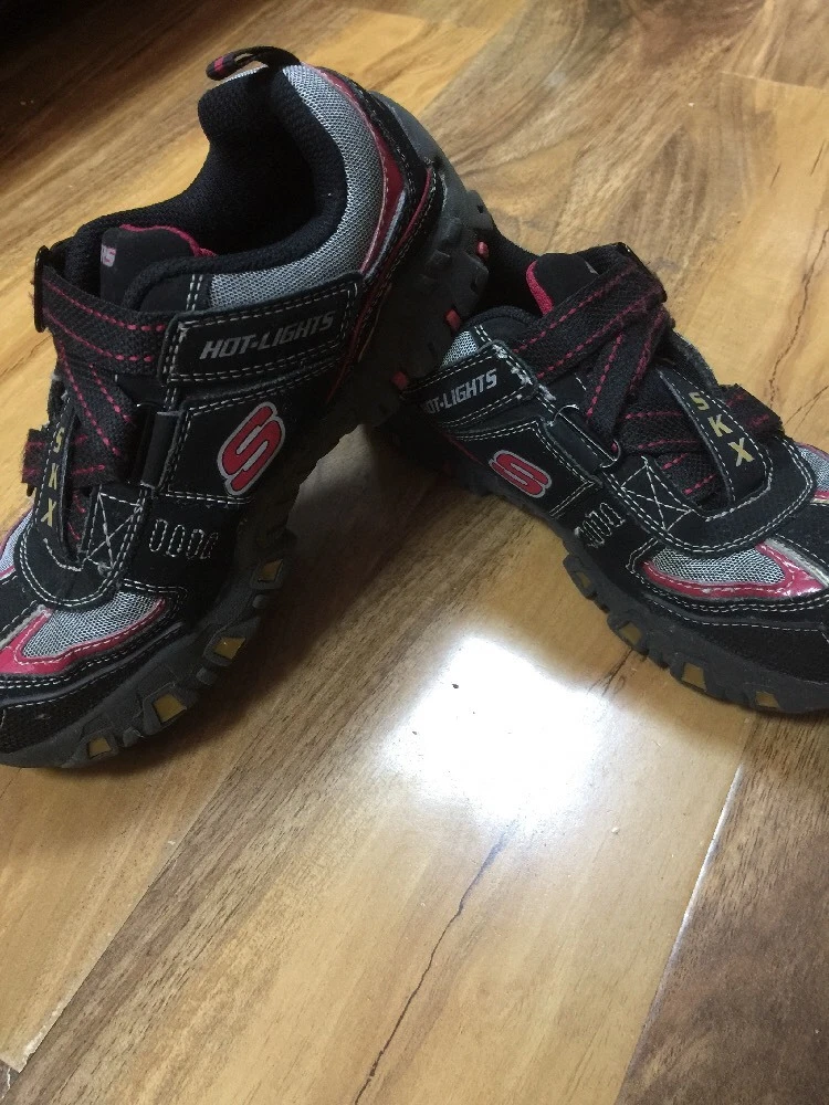 Skechers Boys Hot Lights Shoes UK 2 EUR 35