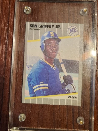 1989 Fleer - #548 Seattle Mariners (RC)!!!  Rookie!!!