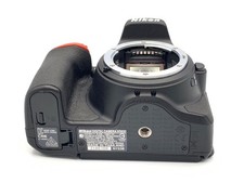 Nikon D5600 Digital SLR Cameras 20-29.9 MP Maximum Resolution for