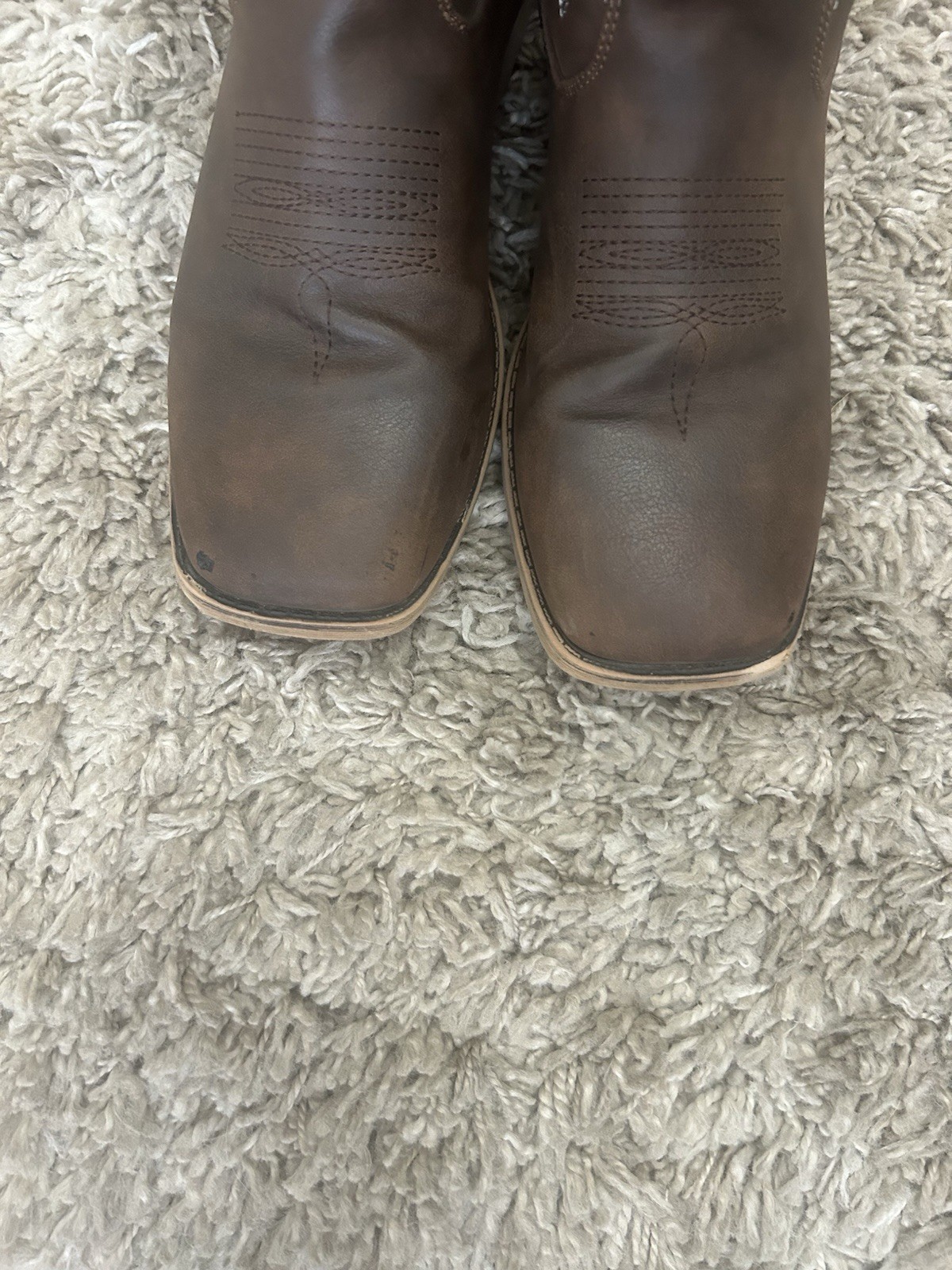 Women’s LUV Cowboy Boots 8.5