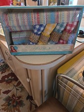 Brand New Pioneer Woman Chunky Stripe 13 Piece Table Linens Set!