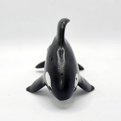 Vintage Free Willy PVC Figure Long John Silvers LJS Kids Meal Toy