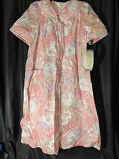 VTG Leisure Life Floral Button Snap Front House Dress Coat Duster Granny NWT