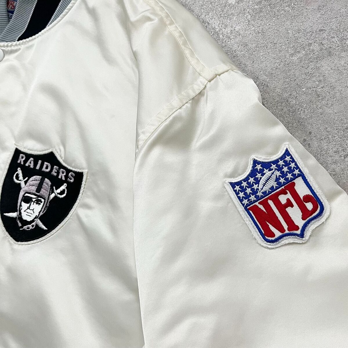 90s Nfl Raiders Streetwear Style Windbreaker Made in Usa