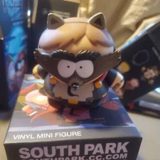 Cartman Coon 3”  South Park Kidrobot - The Fractured But Whole Figure New in box