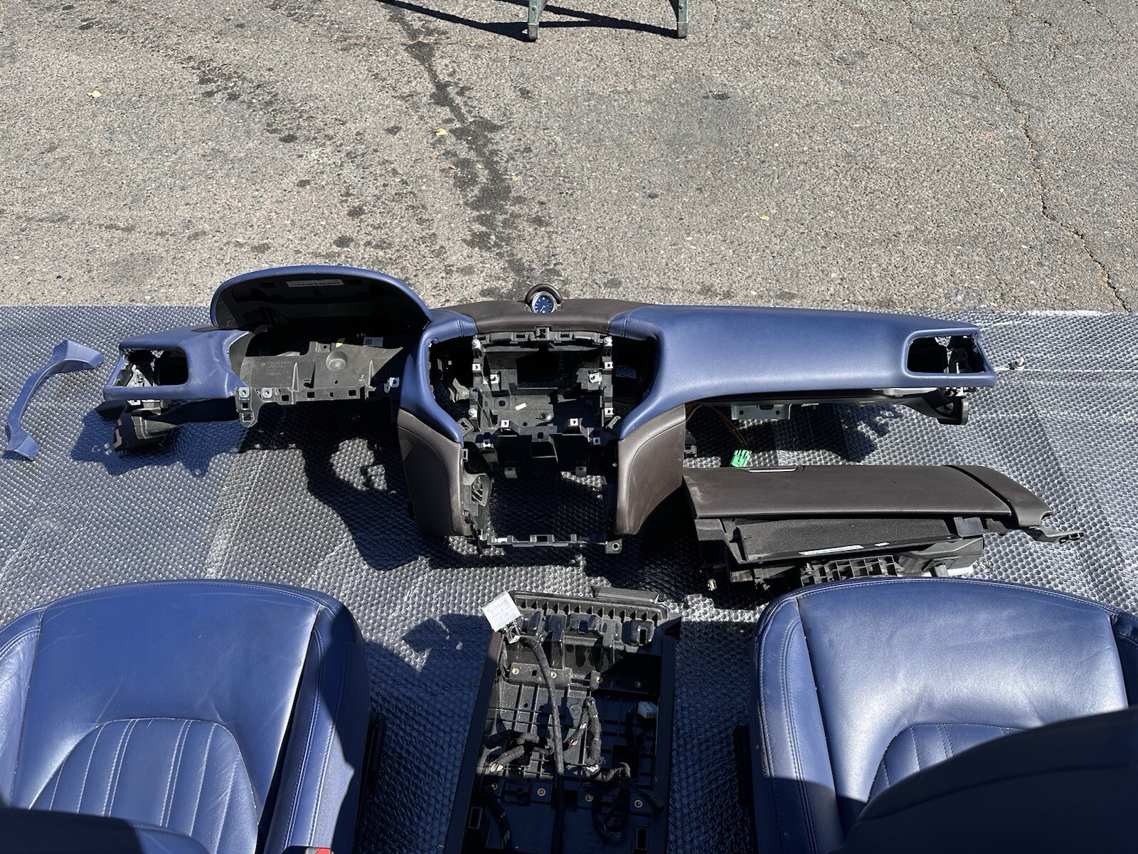14-20 Maserati Ghibli Interior Set Blue With Brown OEM￼