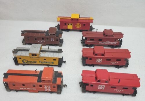 HO Scale Model Train Railroad Caboose Lot of 7 RoCo Austria Bachmann Tyco - Picture 1 of 24