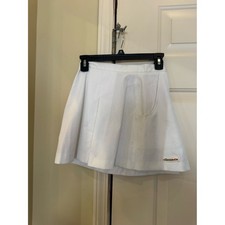 ellesse White Skirt with Gold and Red Logo Patch tennis/pickleball NWT 6 Y2k