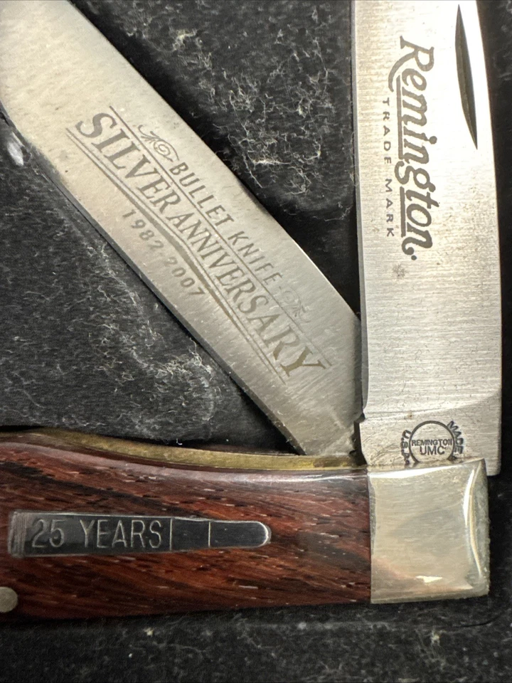 Cuchillo bala aniversario plata Remington 1982-2007 #R1128 nuevo en hojalata Foto 4 de 4