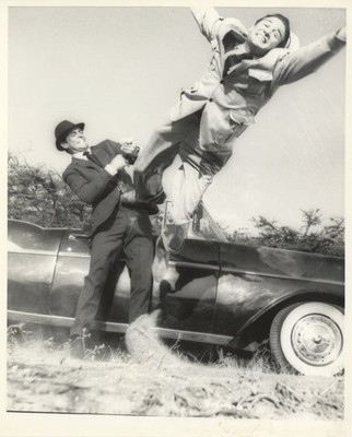 Dr No 1962 Sean Connery James Bond fighting assassin near car Vintage 8x10 Photo