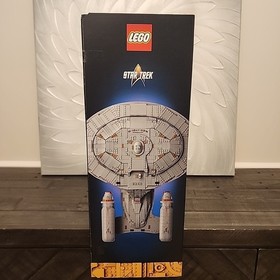 Lego 10356 Star Trek: U.S.S. Enterprise NCC-1701-D Brand New Sealed In Hand