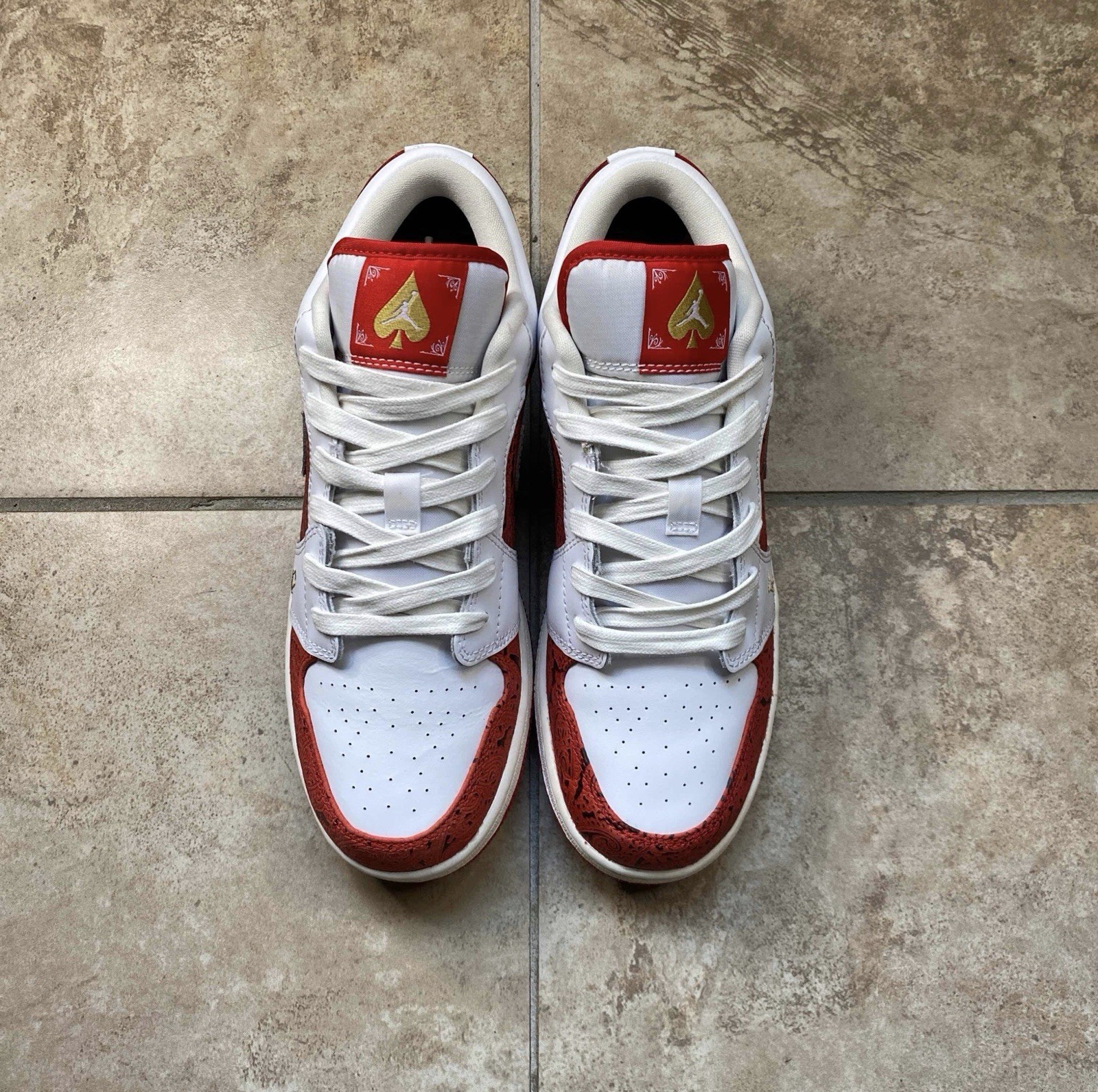 Size 7 - Air Jordan 1 SE Low Spades thumbnail 3