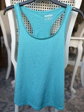 Women's Layer8 Performance Shirt Teal Size M Quick Fri