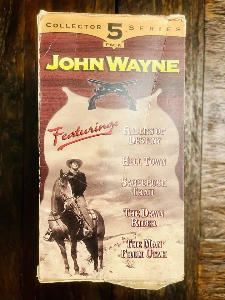 John Wayne Collection 5 VHS Tapes Pack 1997 Collector Series Box Set Cowboy - Imagen 2 de 3