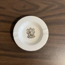 Beverly Wilshire Hotel Ceramic Gold Crest/Trim Ashtray Vintage READ MORE