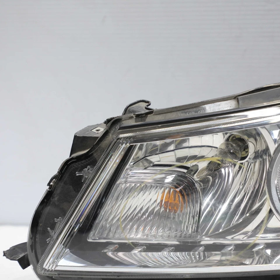 Conjunto de faros laterales izquierdos Buick LaCrosse HID 2010-2013 OEM Foto 3 de 4