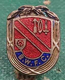 RARE England Bolton Wanderers FC Football Club Enamel Pin Badge VAUGHTONS
