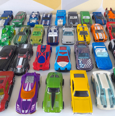 Hot Wheels Multi Listing Pick & Mix Single Diecast Cars 1/64 Mattel