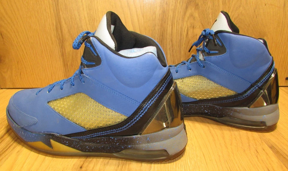 Air Jordan Flight Future Remix Blue Size 11 - Image 3 of 4