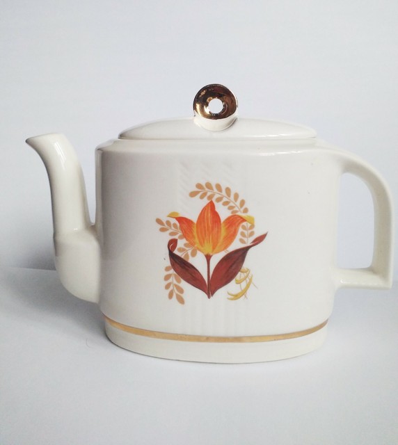 Vintage Mid Century Modern Bakerite Tulip Teapot with 22K Gold Trim Art Deco eBay