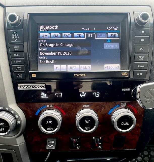 Toyota Sequoia Tundra Navigation GPS Radio 4 Disc Changer CD Player