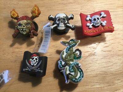 POC - J. Sparrow Initials, Skull Crossbones AUTHENTIC SHOE CHARM FITS CROCS HOLE