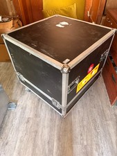 30x30x30 Road Case Trunk w Wheels, Lift-Off Top, Removable Foam Insert