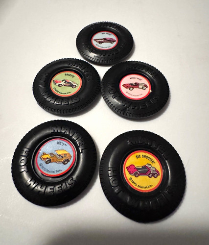 Mattel Hot Wheels Tire Pinback Buttons Lot of 5 ©1970 Vehicle Theme