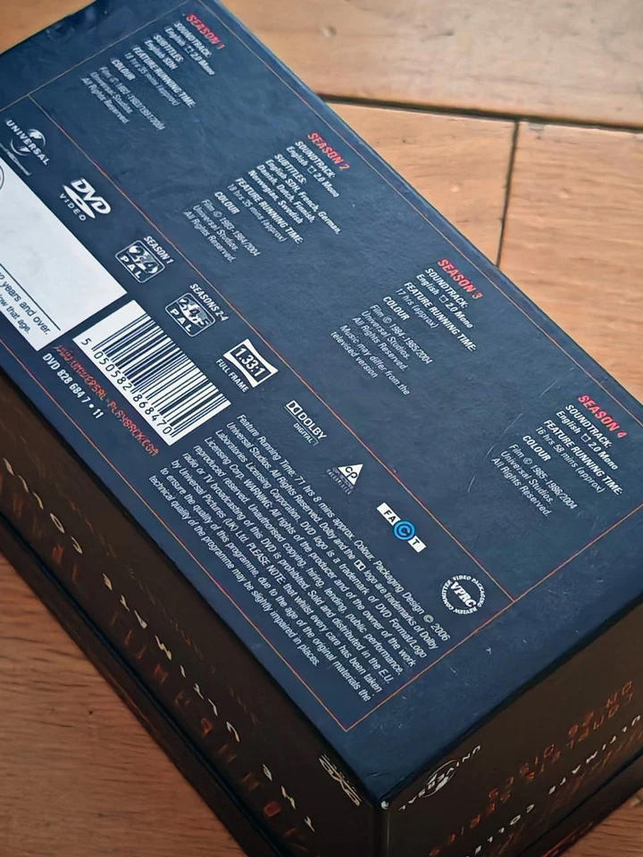 DAVID HASSELHOFF SIGNIERT KNIGHT RIDER ULTIMATIV SIGNIERT DVD BOX SET - Bild 2 von 4