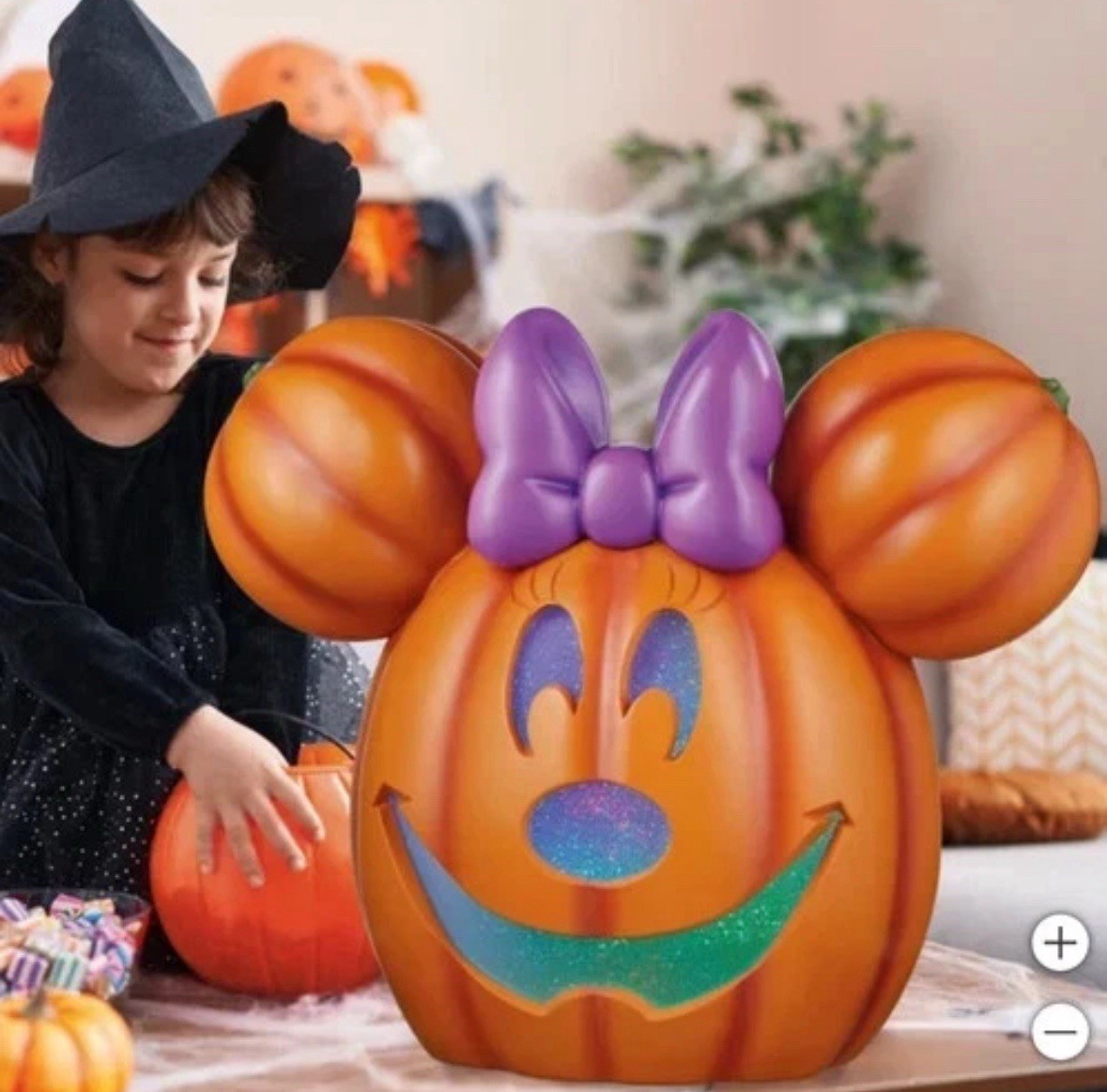 Disney Costco Minnie Mouse Pumpkin Jack-o-Lantern LED Lights Music