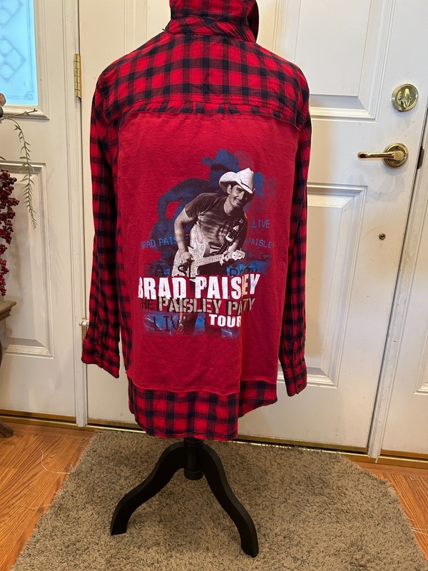 Upcycled Flannel Brad Paisley Concert Long Sleeve Flannel Graphic 3XL Men Unisex