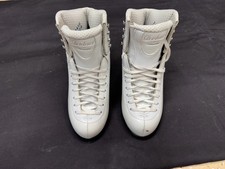 Jackson Debut Figure Skating Boots 2450 Size 4.5 R 4-1/2R