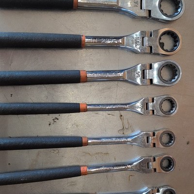 9-piece Set, Matco Tools SRFM102PA METRIC Flex Ratcheting Wrench Set 3/4 - 1/4