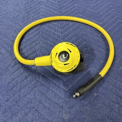 Tusa Octopus Regulator SCUBA Diving Yellow 32'' Hose