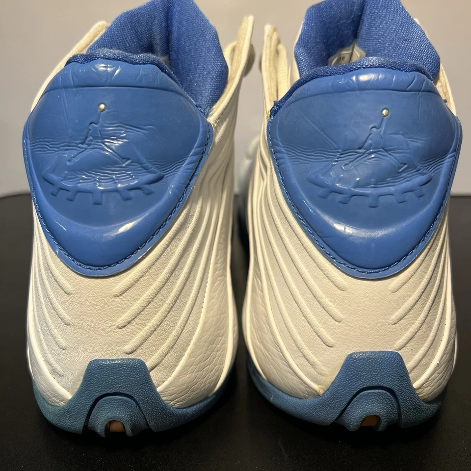 Zapatos de fútbol Air Jordan Mach 3 blanco azul 312493-105 2005 para hombre talla 11,5” Foto 4 de 4