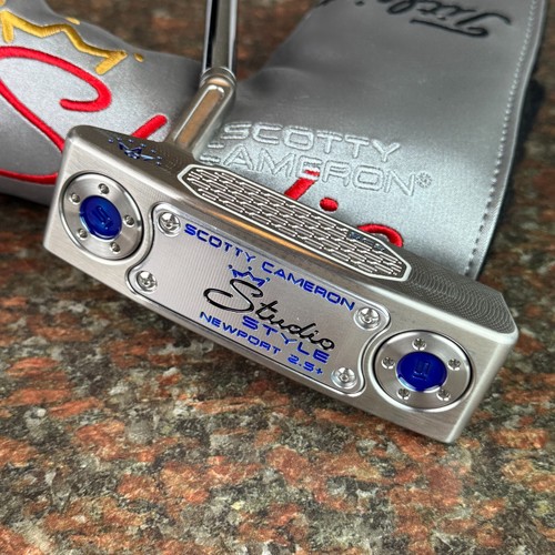Scotty Cameron Studio Style Newport 2.5 Plus Trans Blue Paint 34"/354g Lefty - Picture 2 of 8