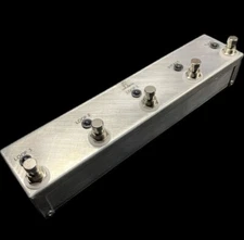 Loop-Master Pedals 3 Loop Pedal Switcher w/Tuner Out & Master BypassNEW IN STOCK
